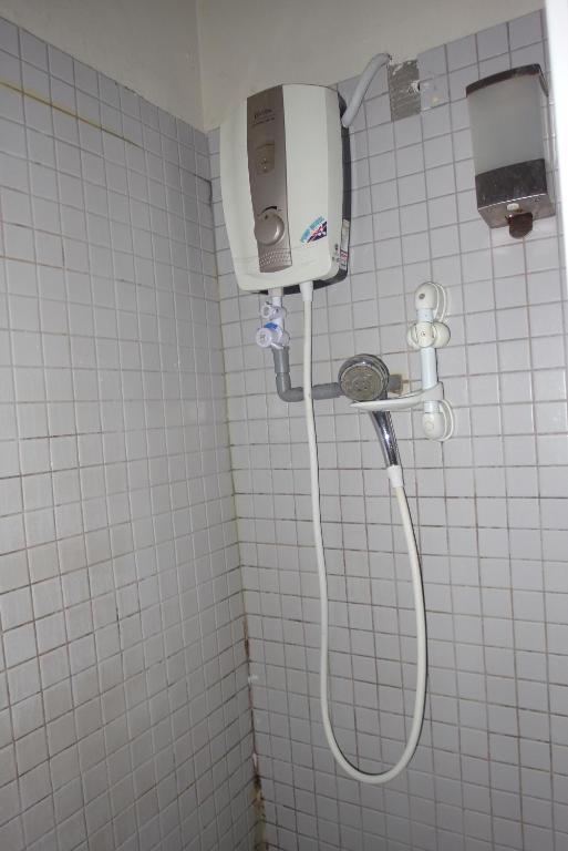Number Eight Guesthouse Куала Лумпур Екстериор снимка